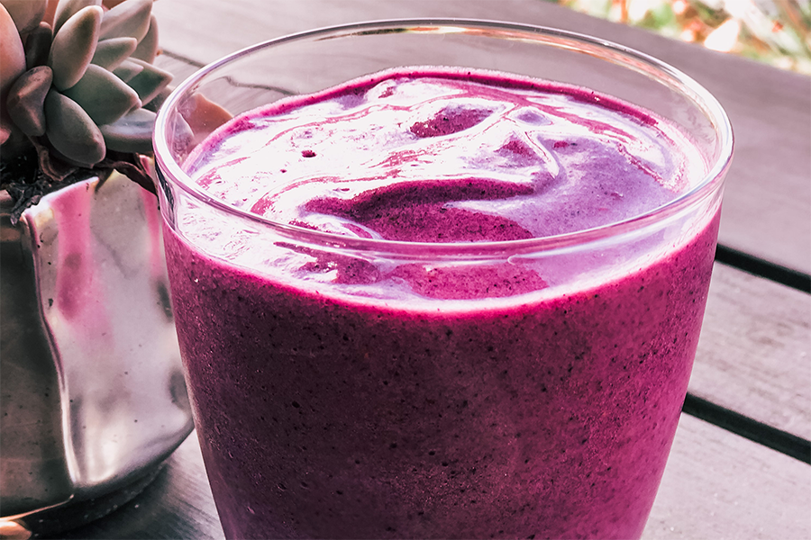 Grape Blueberry Antioxidant Smoothie in a glass